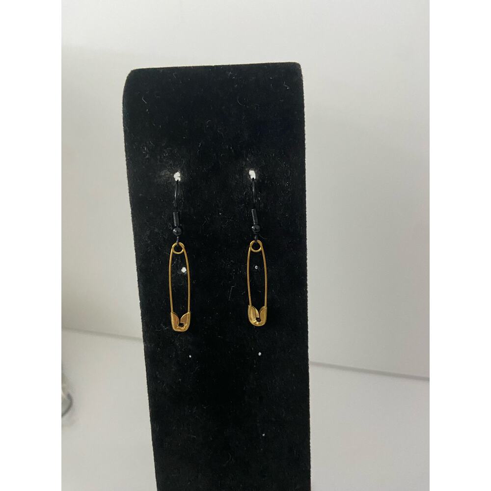 Upcycled safety pin earrings gold tone